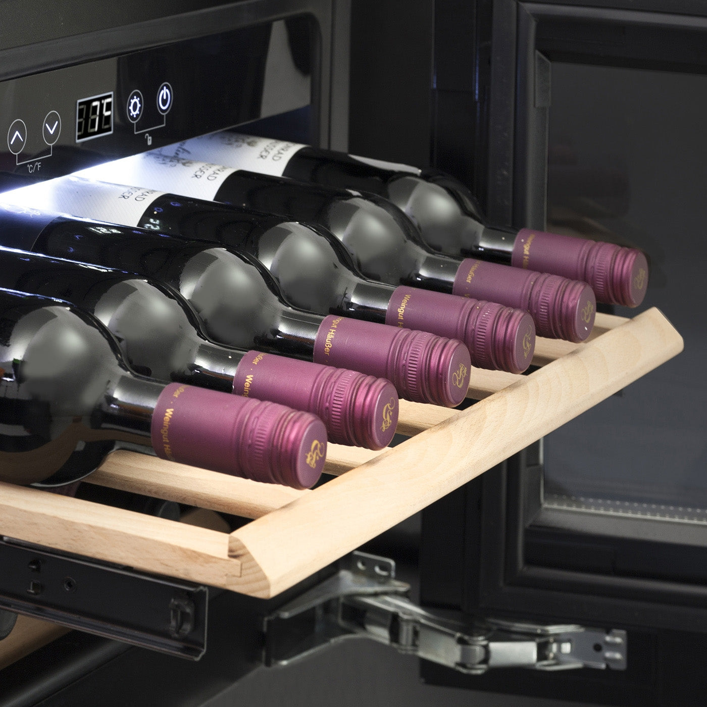 Weinkühlschrank WineDeluxe E18