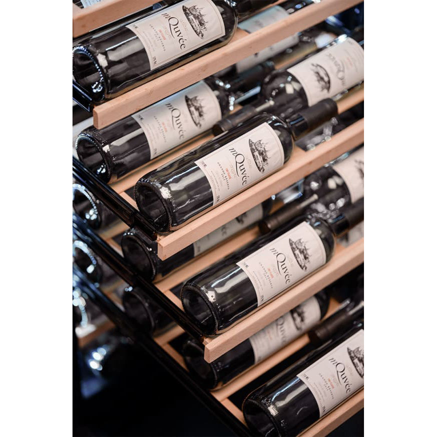 Wine climate cabinet 142 bottles mQuvée Velvet 100 Glass