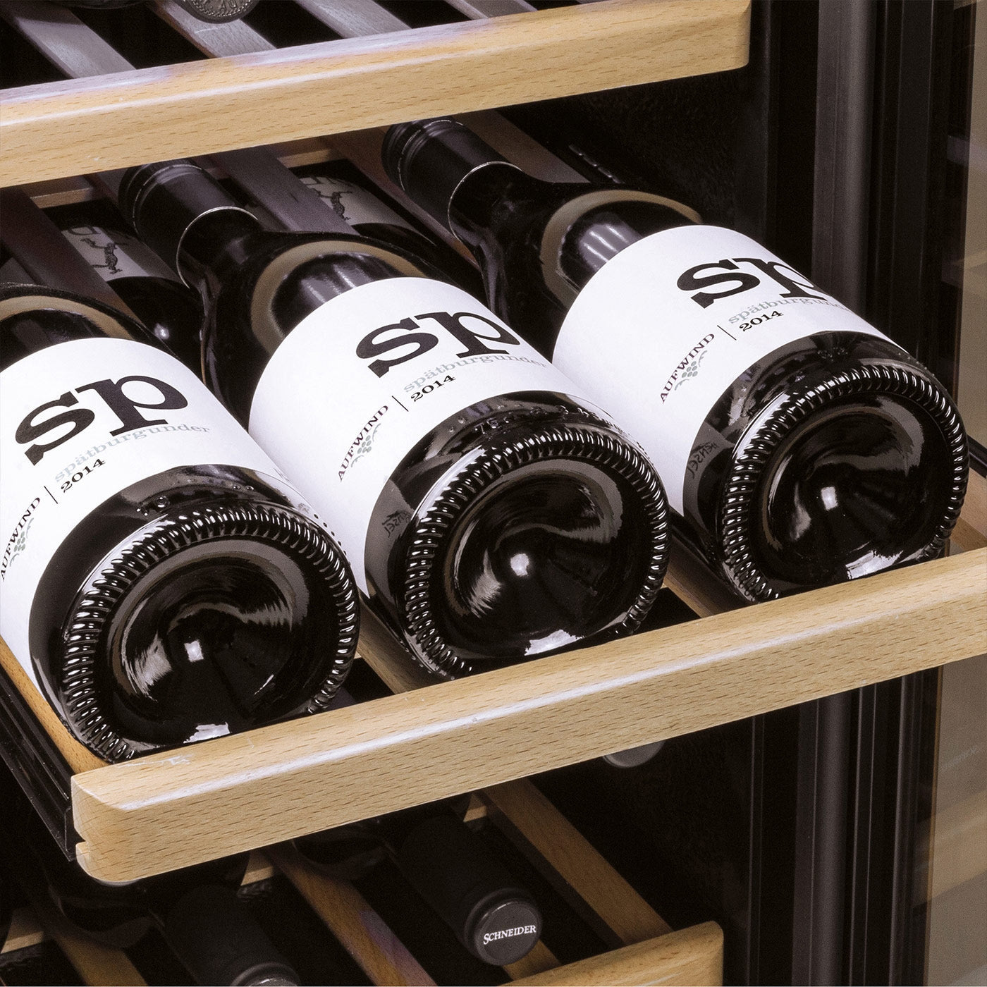 Weinkühlschrank 24 Flaschen Caso WineComfort 240 Smart