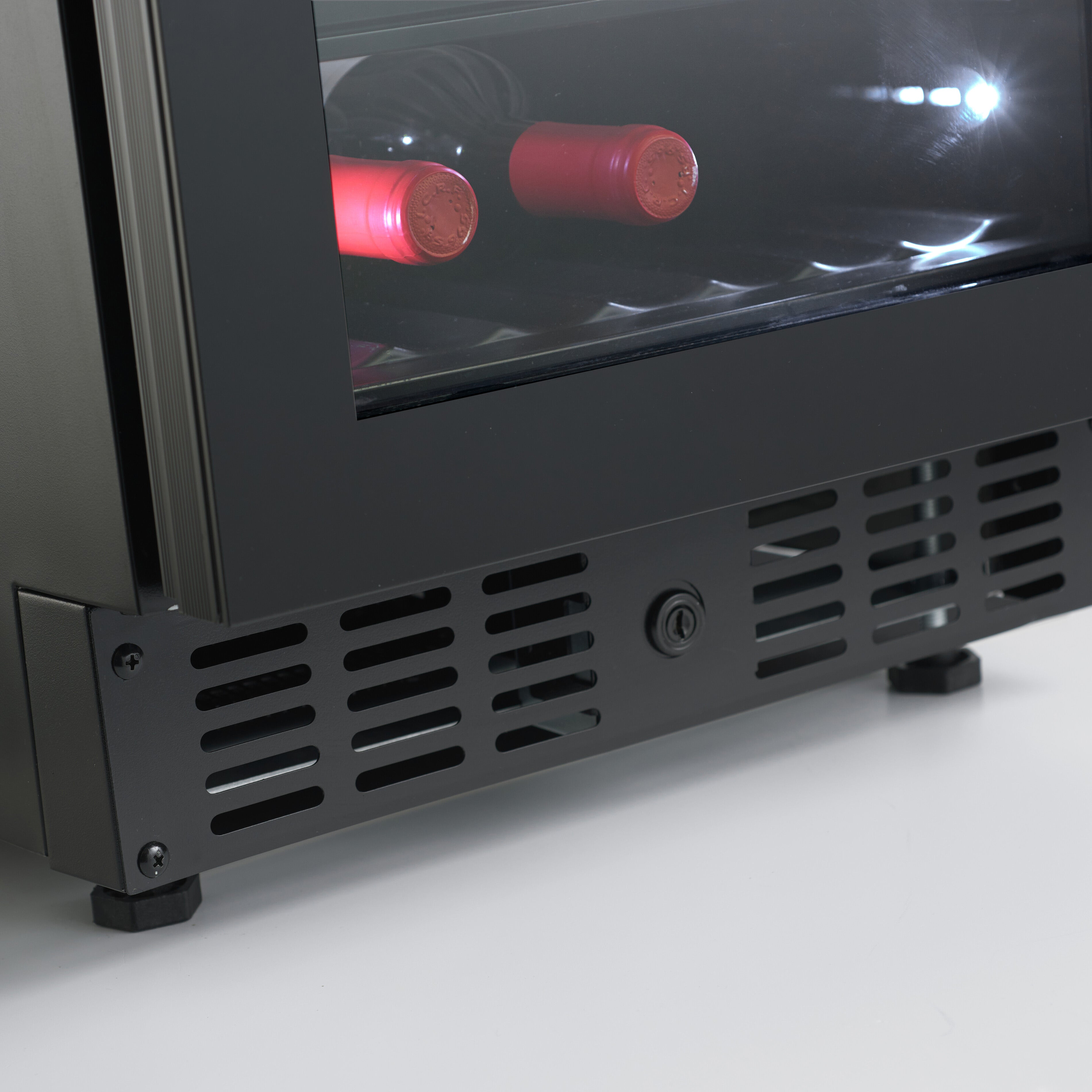 Weinkühlschrank 28 Flaschen E28FG lock