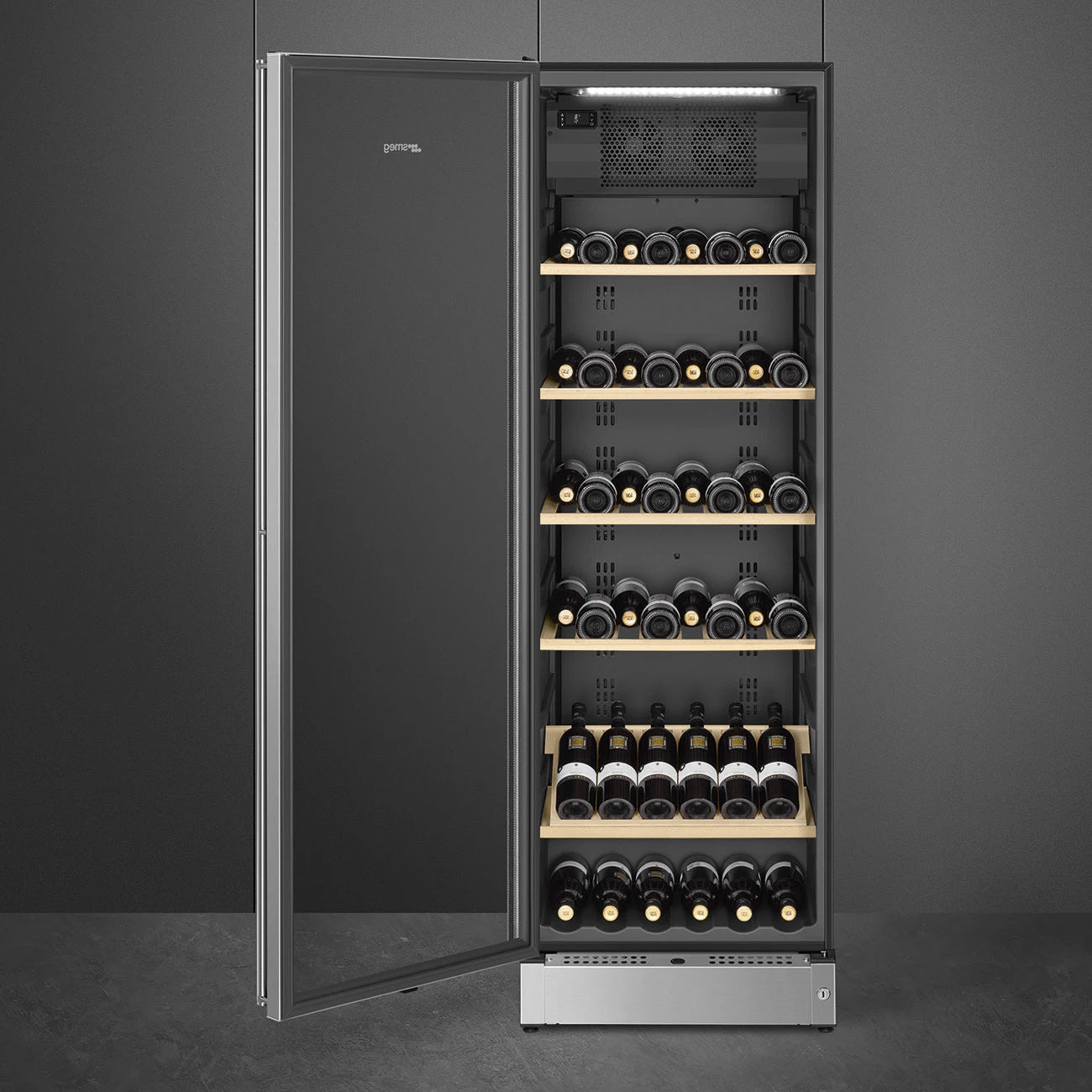 Wine refrigerator 197 bottles Smeg SCV115G