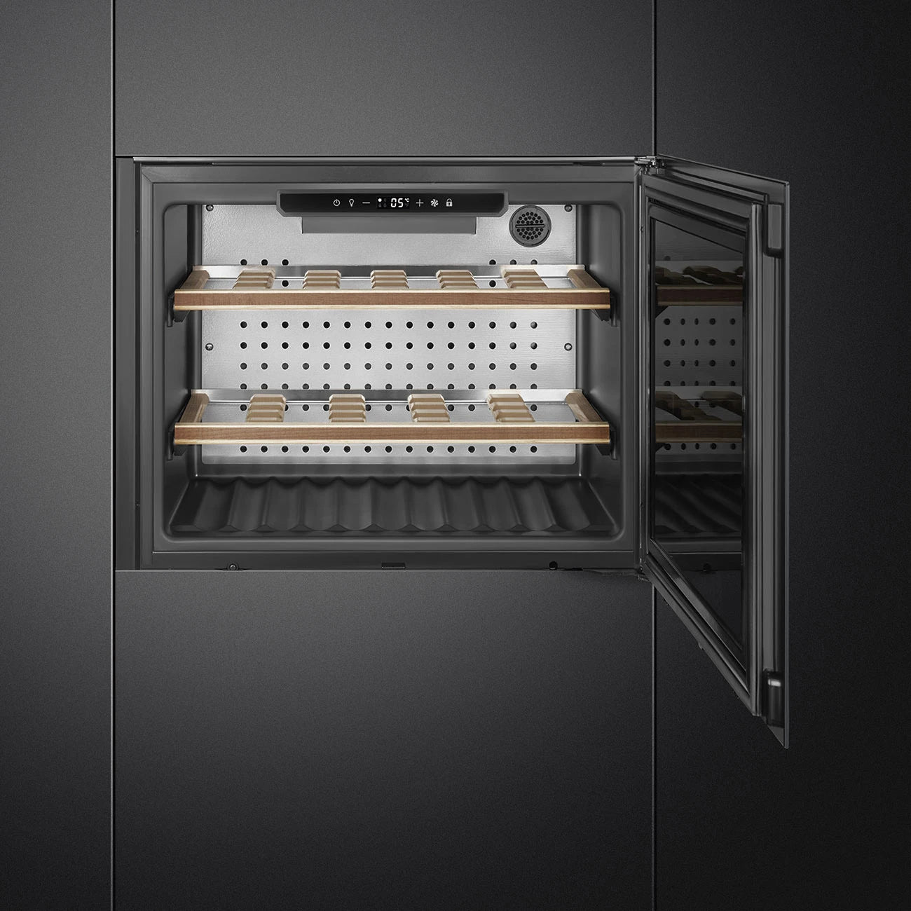 Weinkühlschrank 21 Flaschen Smeg CVI121B3