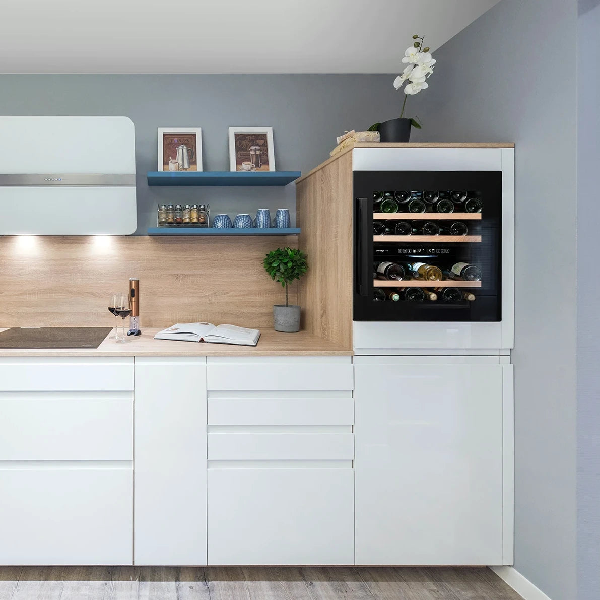 Weinkühlschrank 36 Flaschen Avintage AVI60CDZF