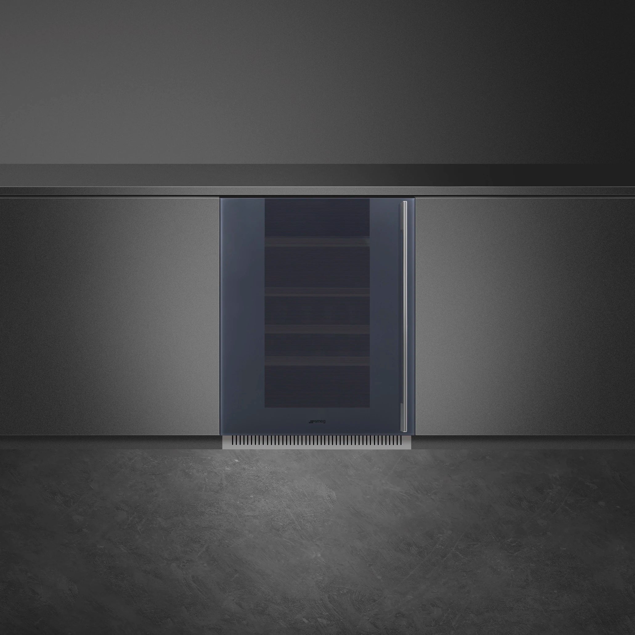 Wine refrigerator 38 bottles Smeg CVI138LG