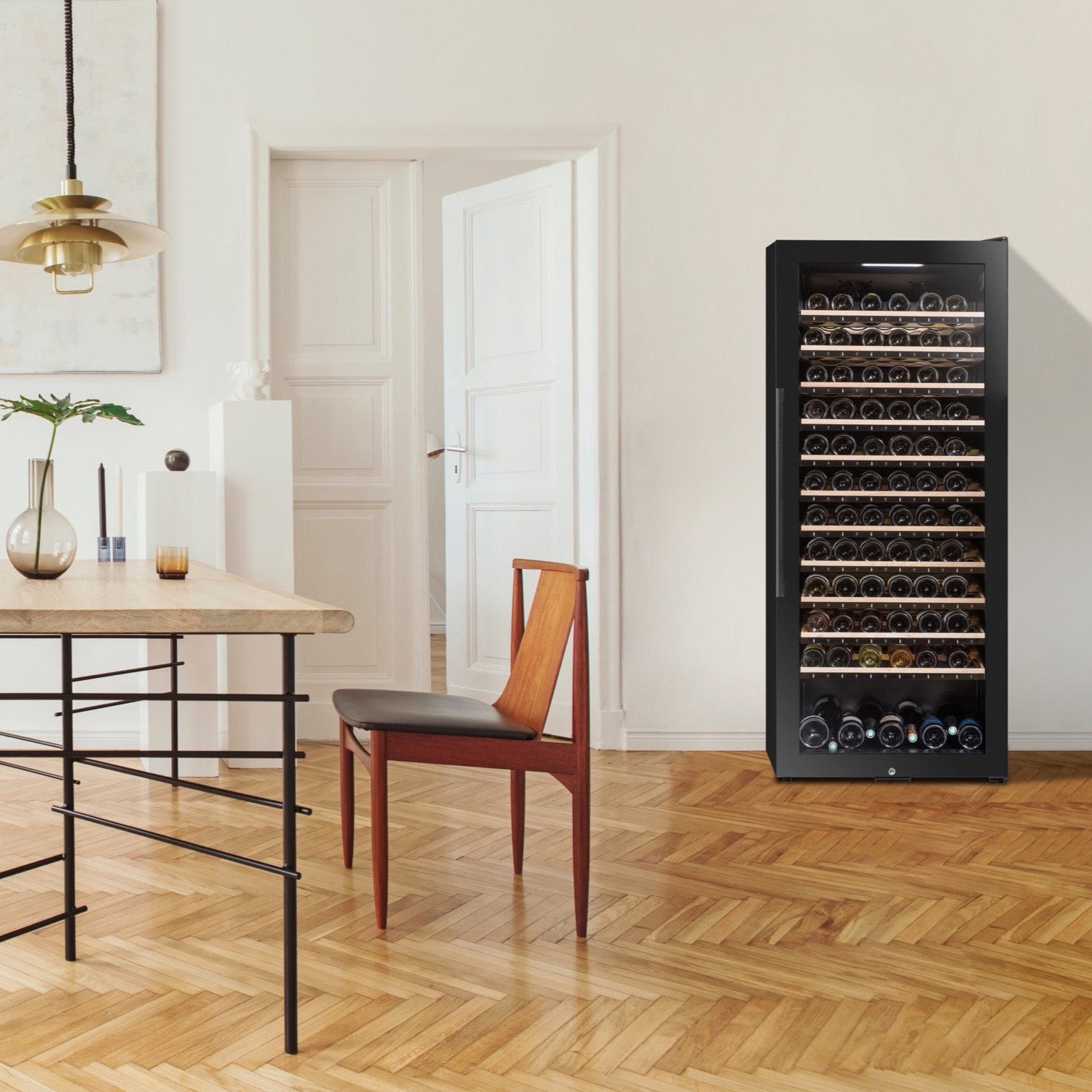 La Sommelière ECELLAR150 – Smart Weinkühlschrank für 149 Flaschen