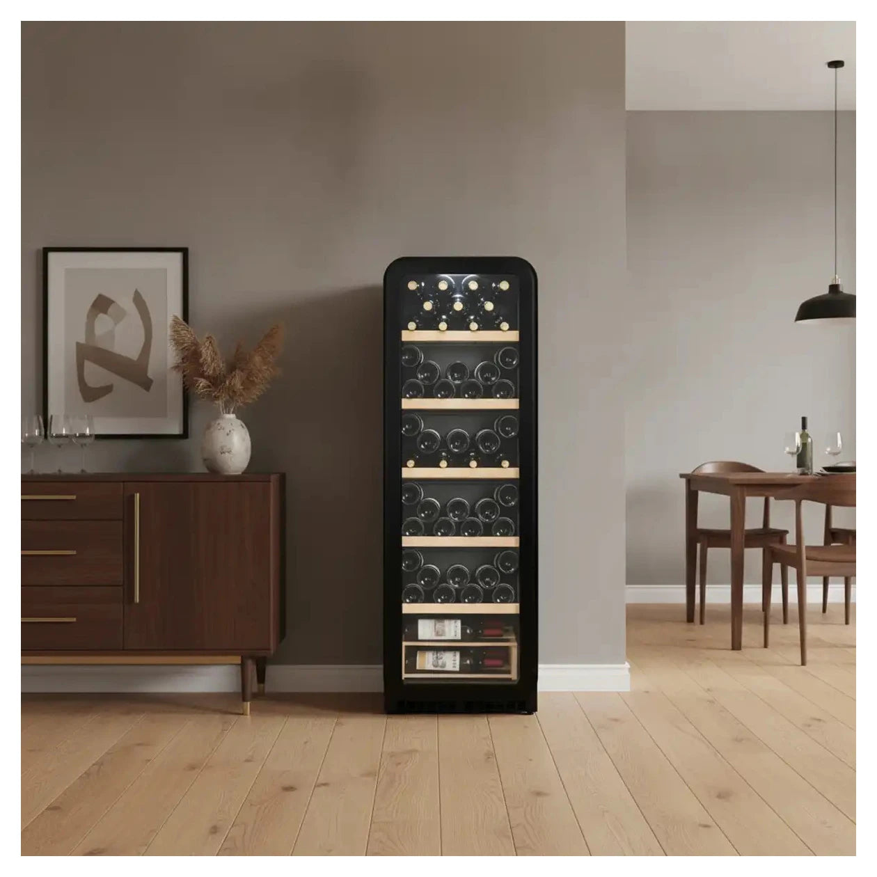 Freistehender Weinkühlschrank Cavecool Retro Basalt CC156SB im Wohn- und Essbereich