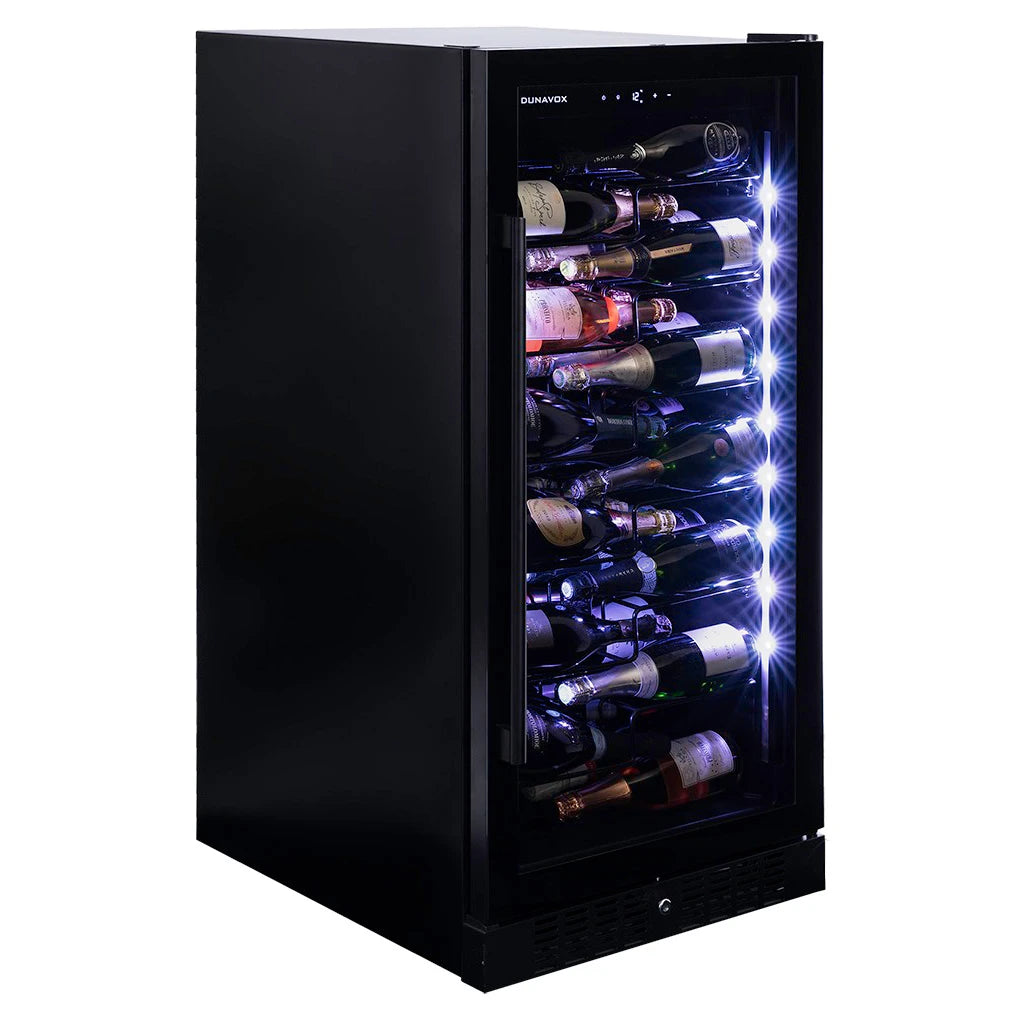 Dunavox Sera-70 Weinkühlschrank freistehend, schwarzes Gehäuse mit LED-Innenbeleuchtung und vollbeladener Glastür
