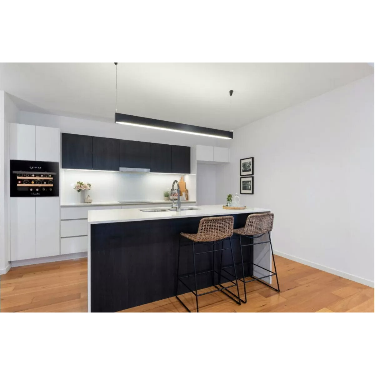 Wine cooler La Sommelière 28 bottles LSBI28B