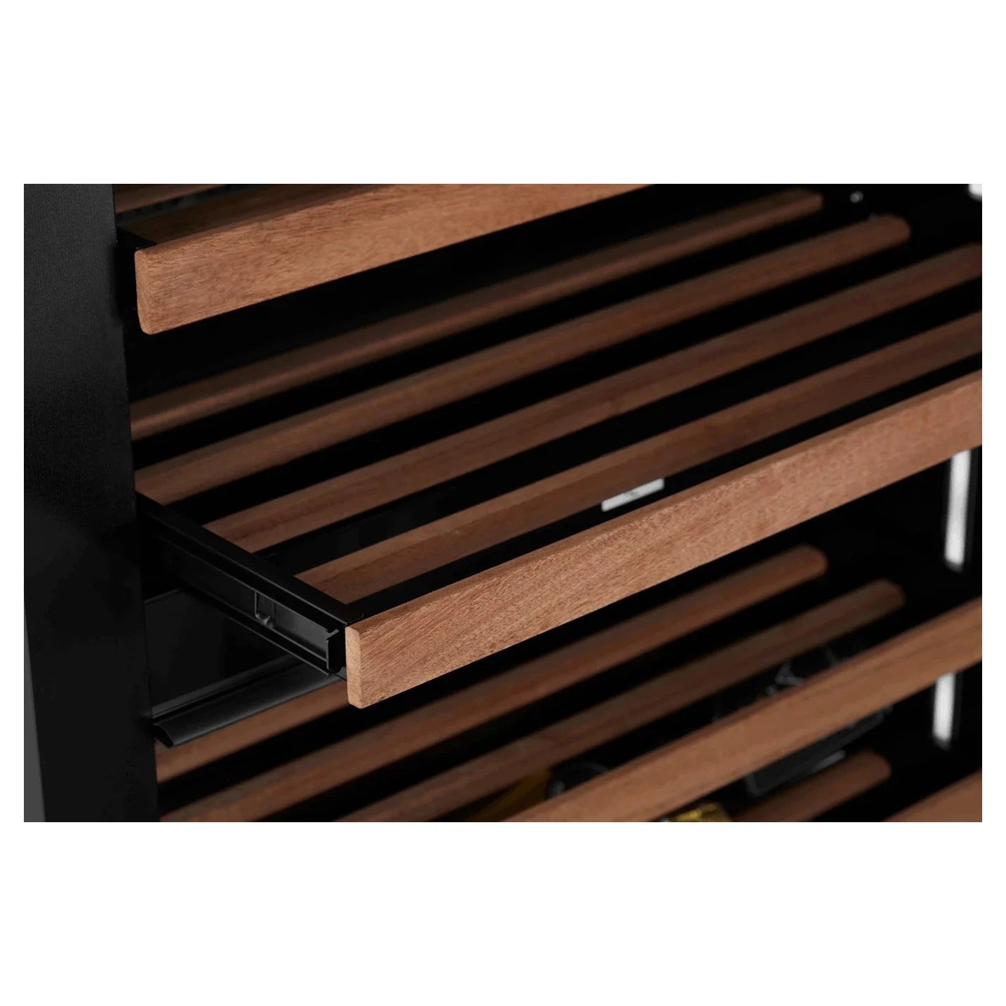 Weinkühlschrank 22 Flaschen mQuvée WineCave Exclusive 700 60D Slim FullGlass Black Push/Pull